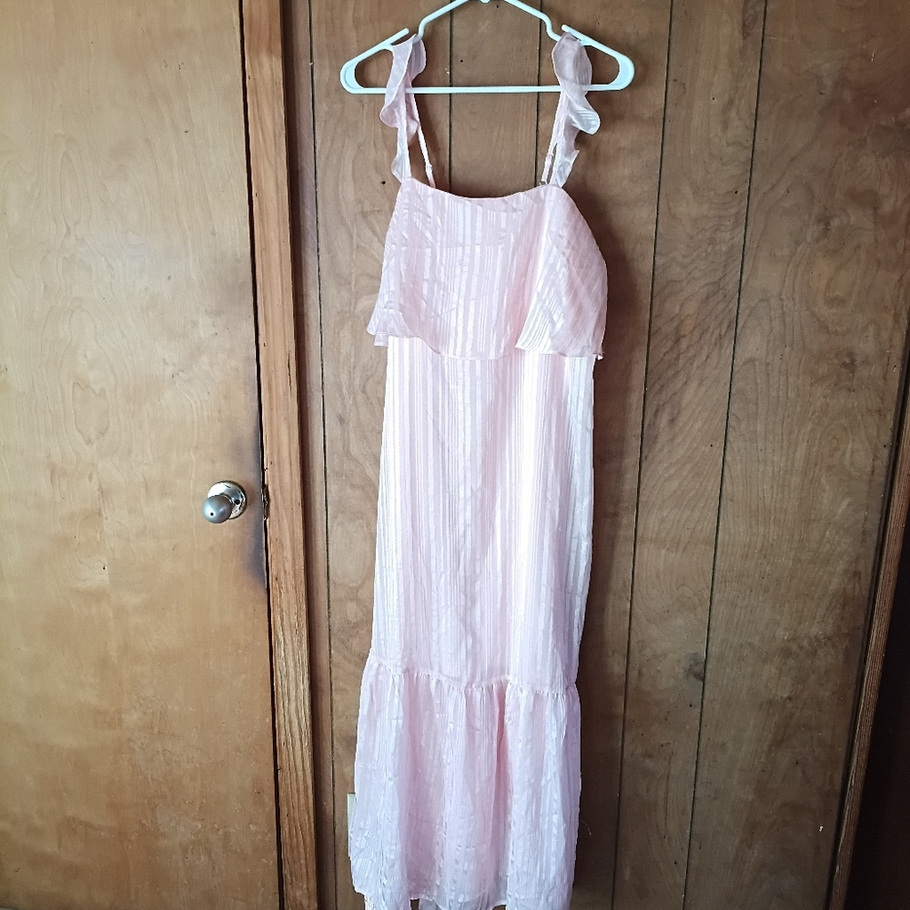 Andrée by Unit Blush Pink Ruffle Strap Maxi Dress Size M Boho Tiered